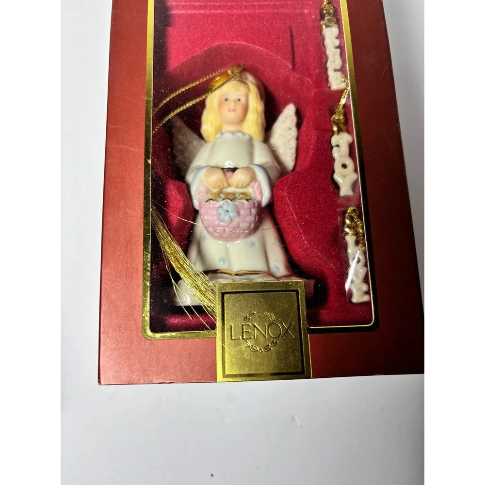 Lenox Starry Sentiments Angel Ornament Peace Joy Love Porcelain Gold Trim 759013